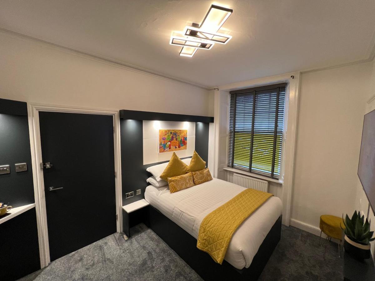 Sun Street Aparthotel Lancaster Exterior foto